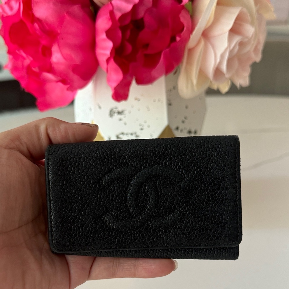 CHANEL Black Caviar Leather Key Holder
